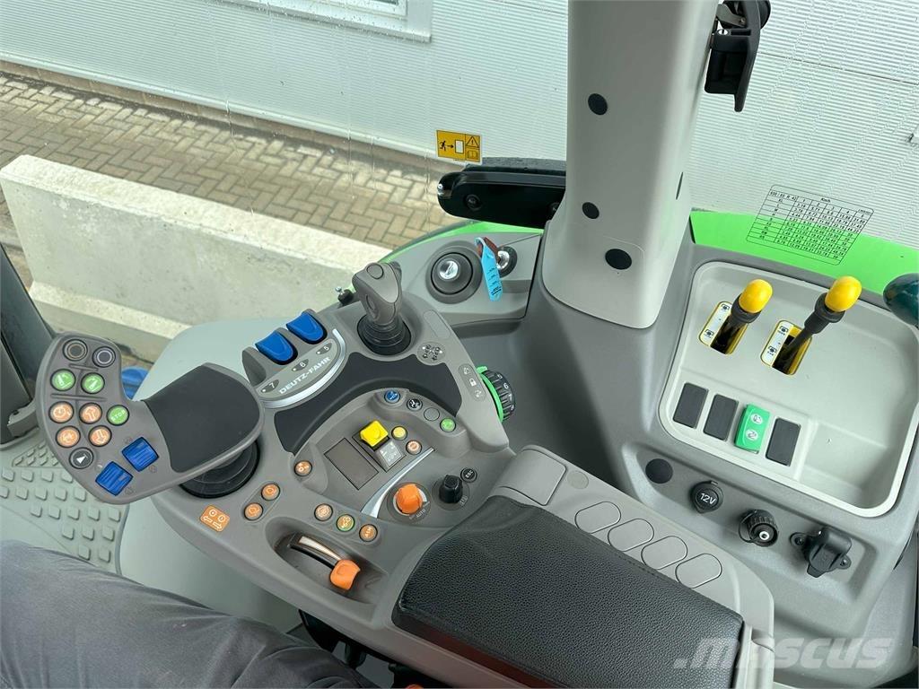 Deutz-Fahr 6215RC Tractoare