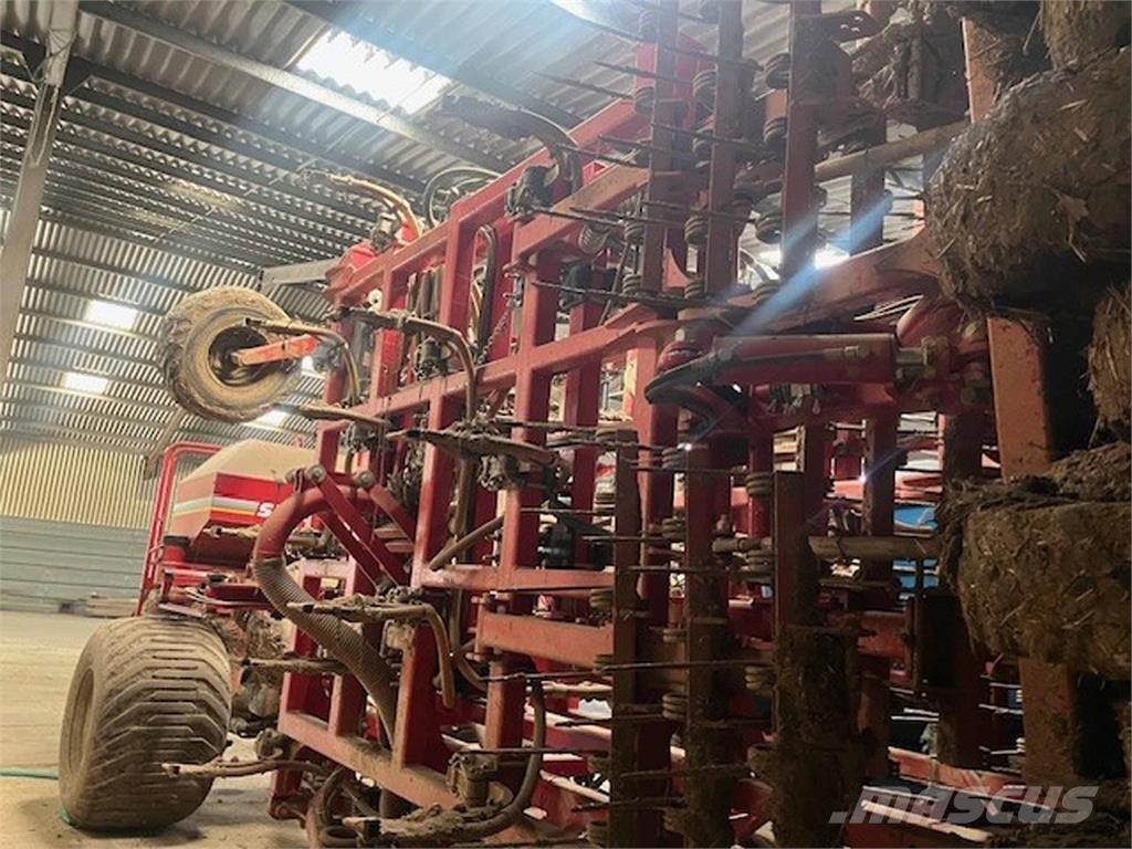 Horsch C012 Perforatoare