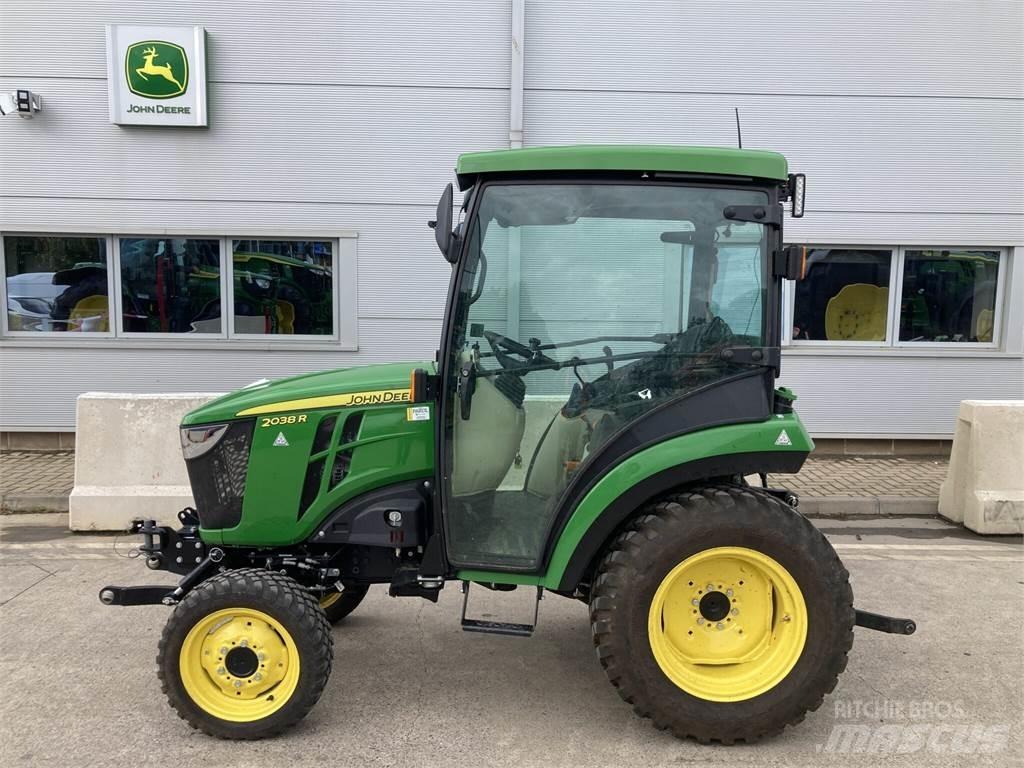 John Deere 2038R Tractoare compacte