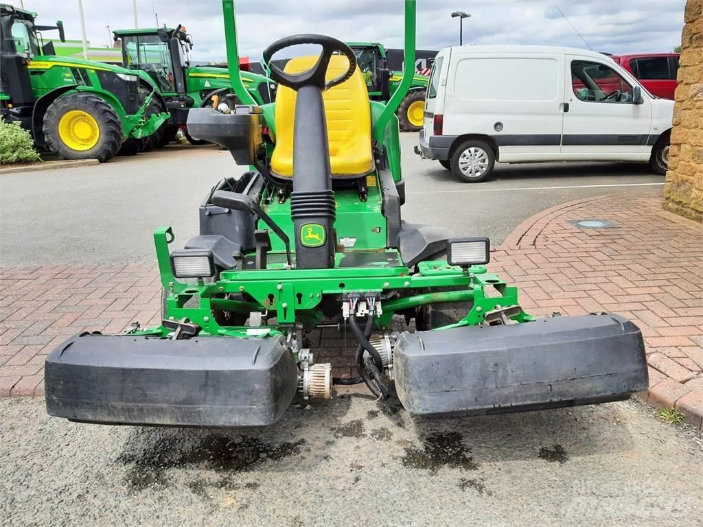 John Deere 2500EH Masini de tuns