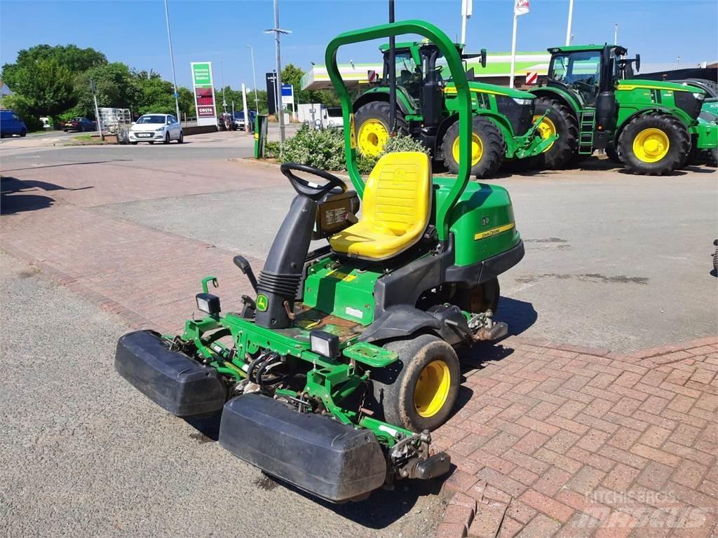 John Deere 2500EH Masini de tuns