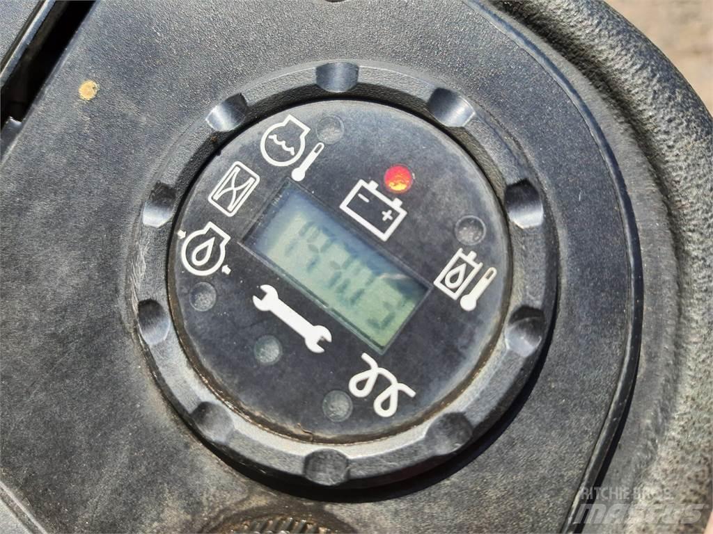 John Deere 2500EH Masini de tuns