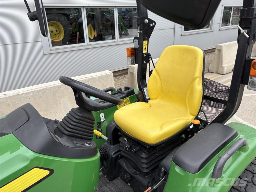 John Deere 3039R Tractoare compacte