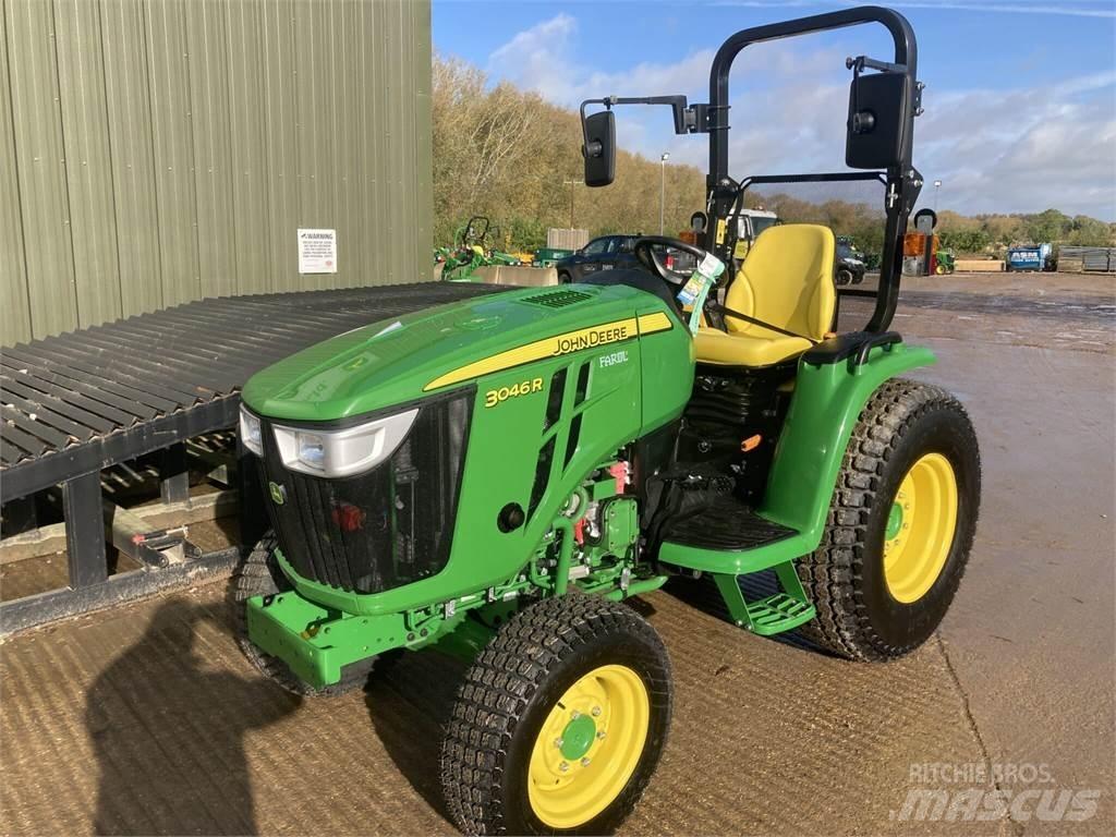 John Deere 3046R Tractoare compacte
