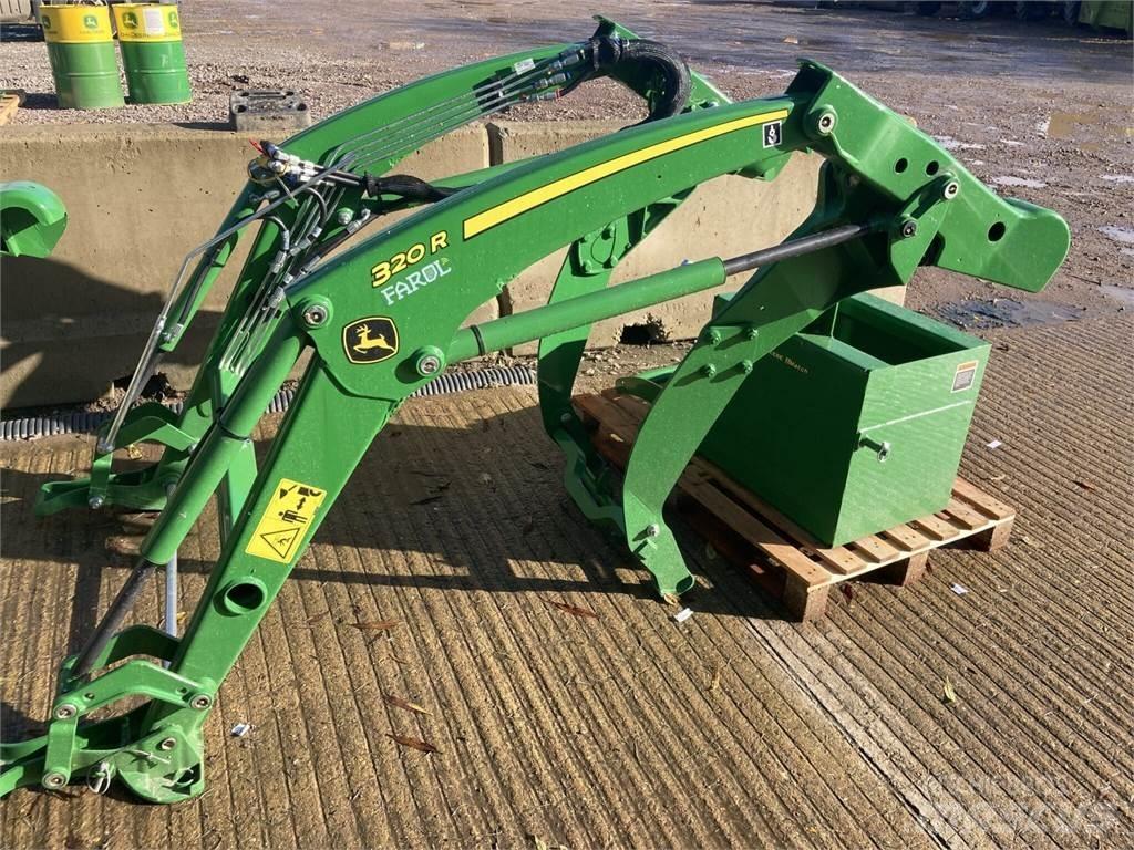 John Deere 320R Tractoare compacte