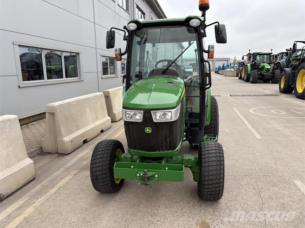 John Deere 4066R Utilaje agricole - Altele