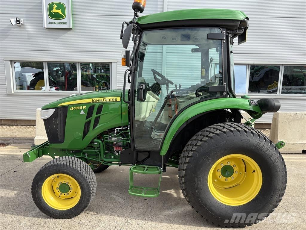 John Deere 4066R Tractoare compacte
