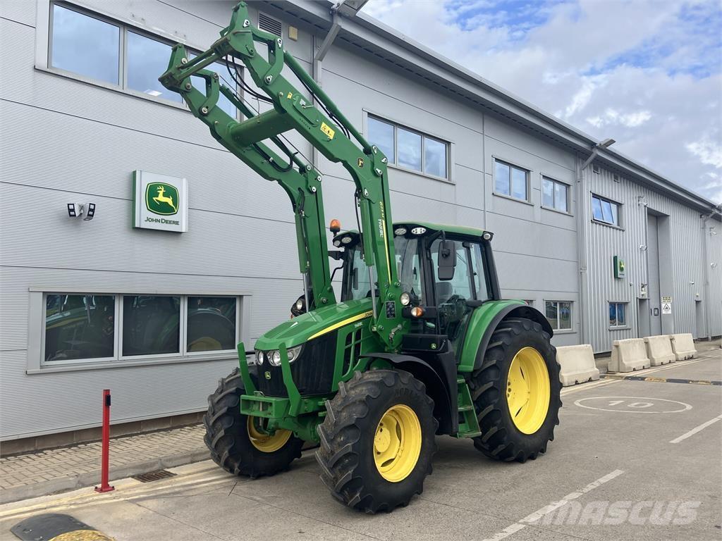 John Deere 6100M Tractoare