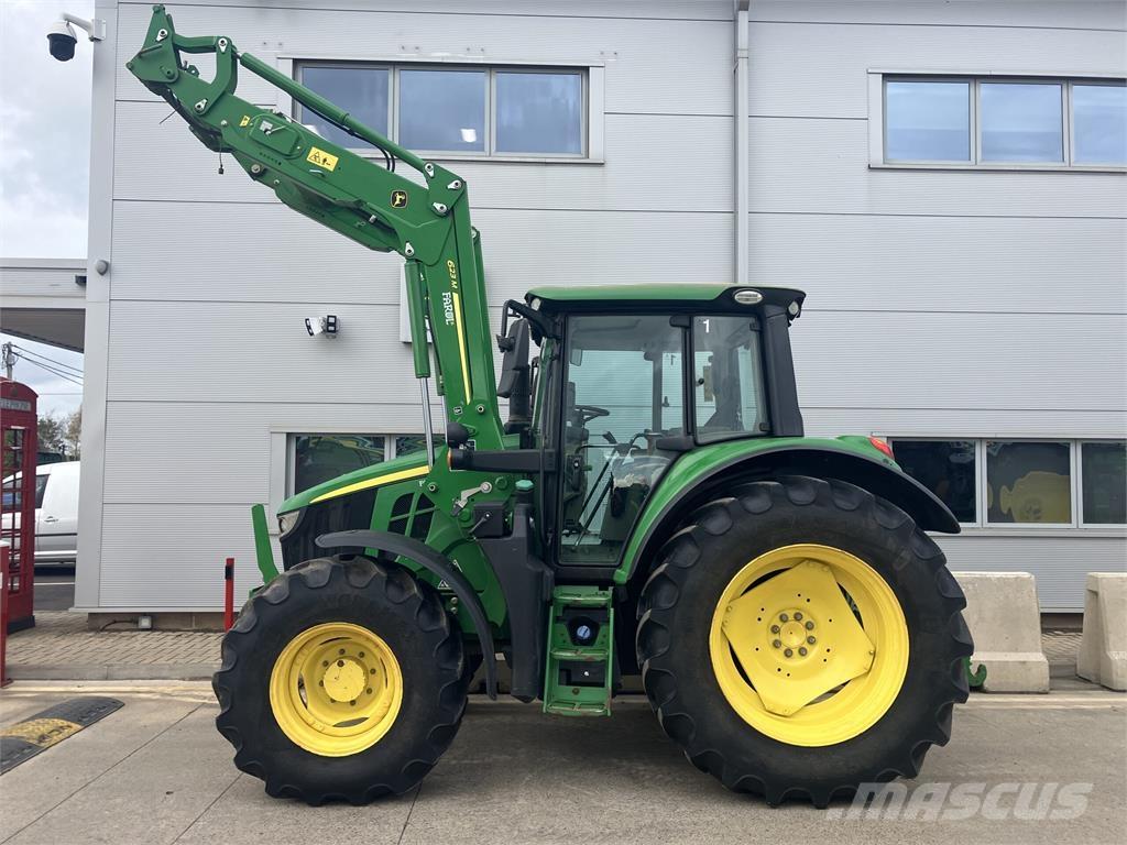 John Deere 6100M Tractoare