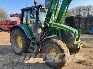John Deere 6110M Tractoare
