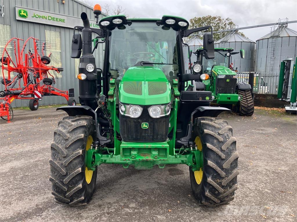 John Deere 6110M Tractoare