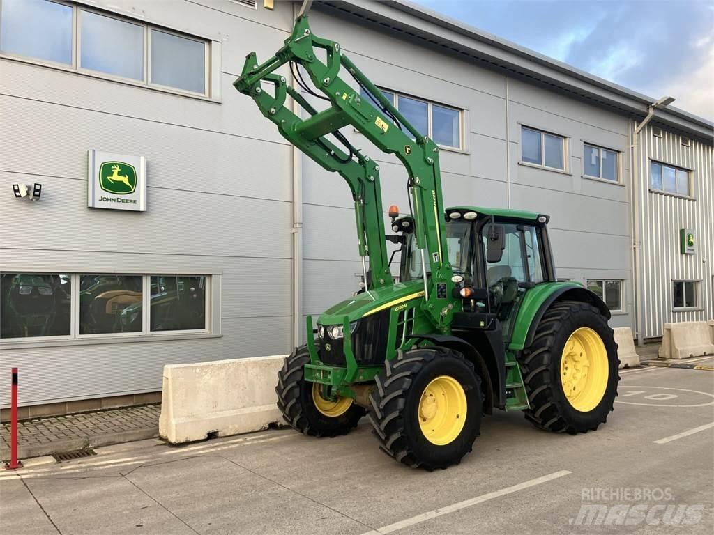 John Deere 6120M Tractoare