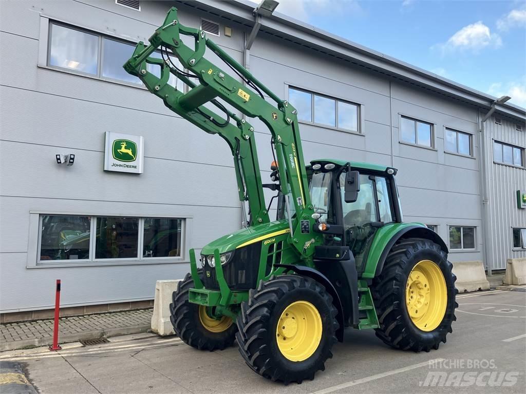 John Deere 6120M Tractoare
