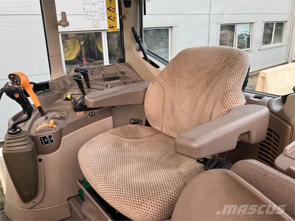 John Deere 6120M Tractoare