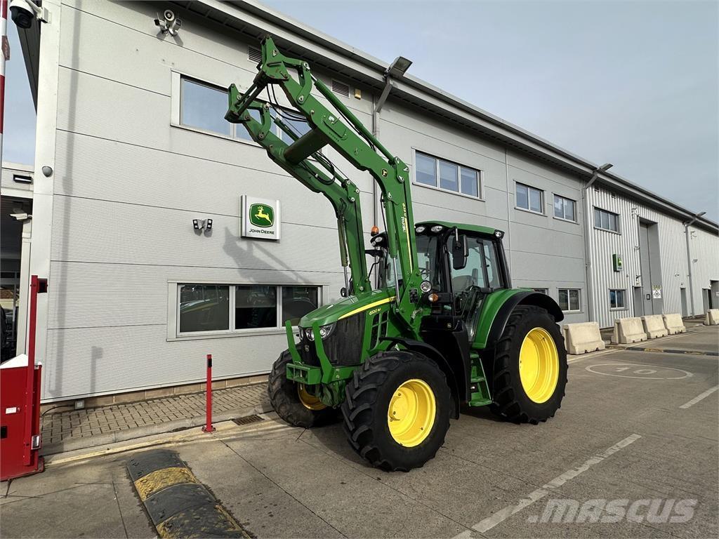 John Deere 6120M Tractoare