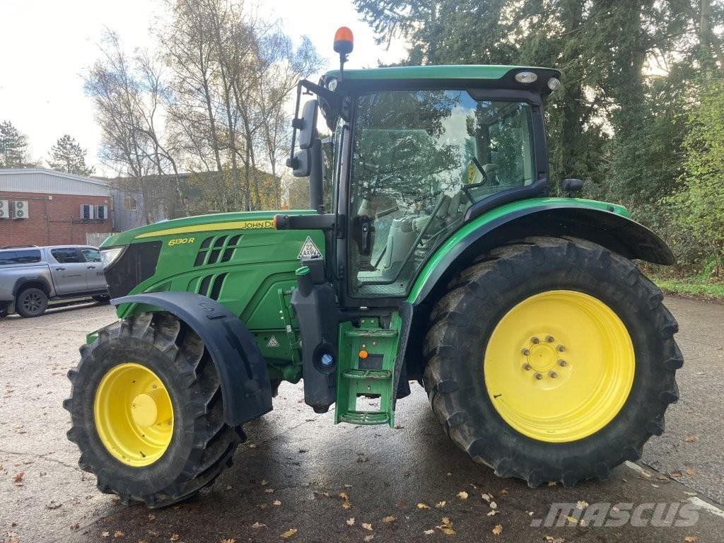 John Deere 6130R Tractoare