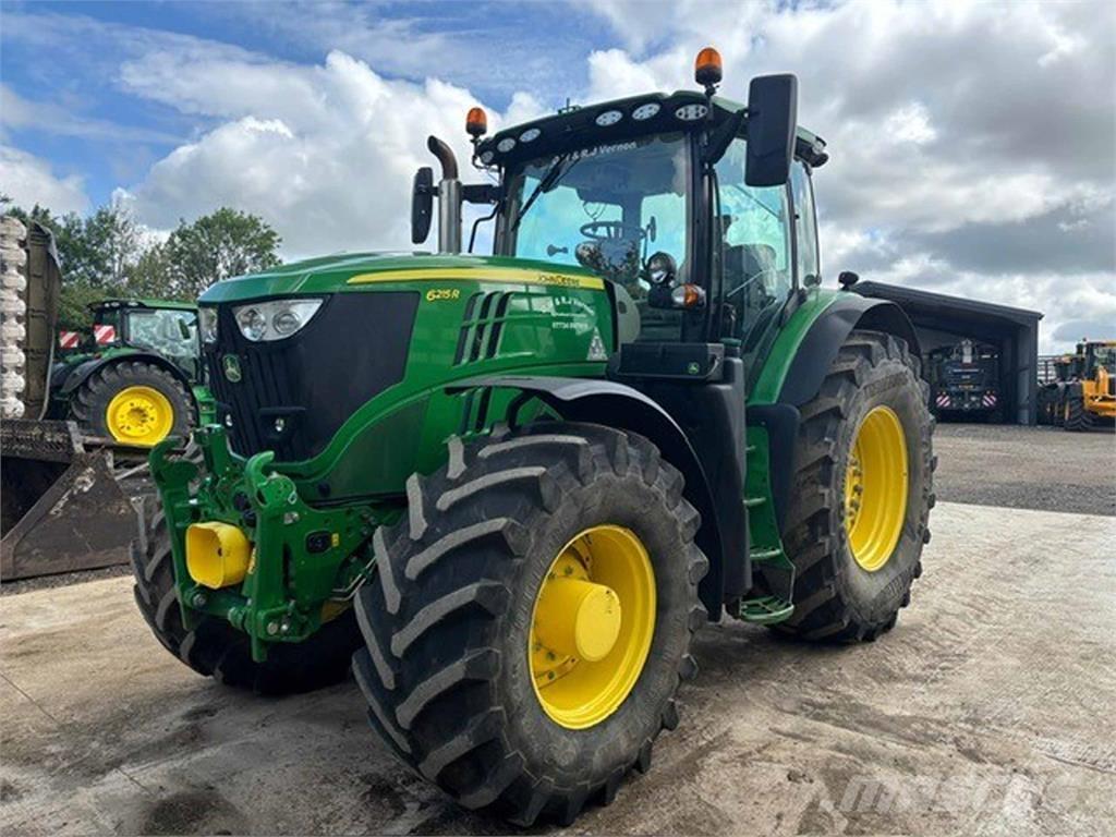 John Deere 6215R Tractoare