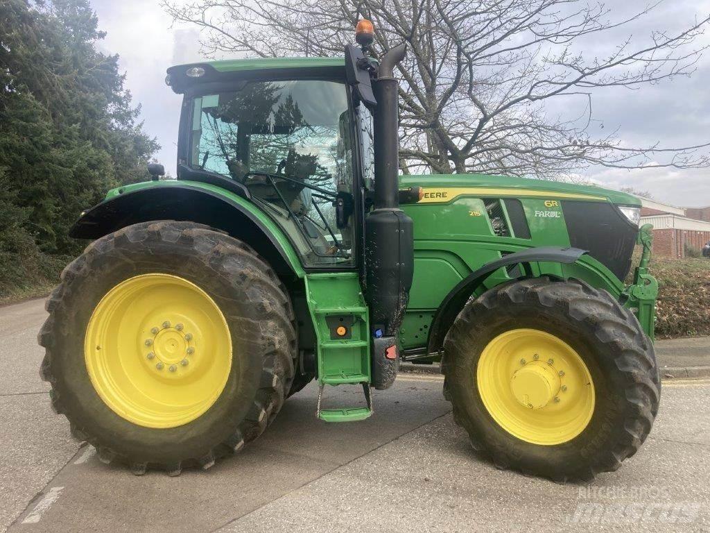 John Deere 6215R Tractoare