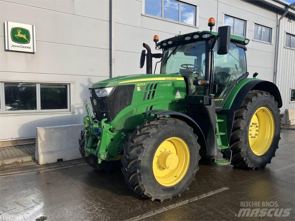 John Deere 6215R Tractoare