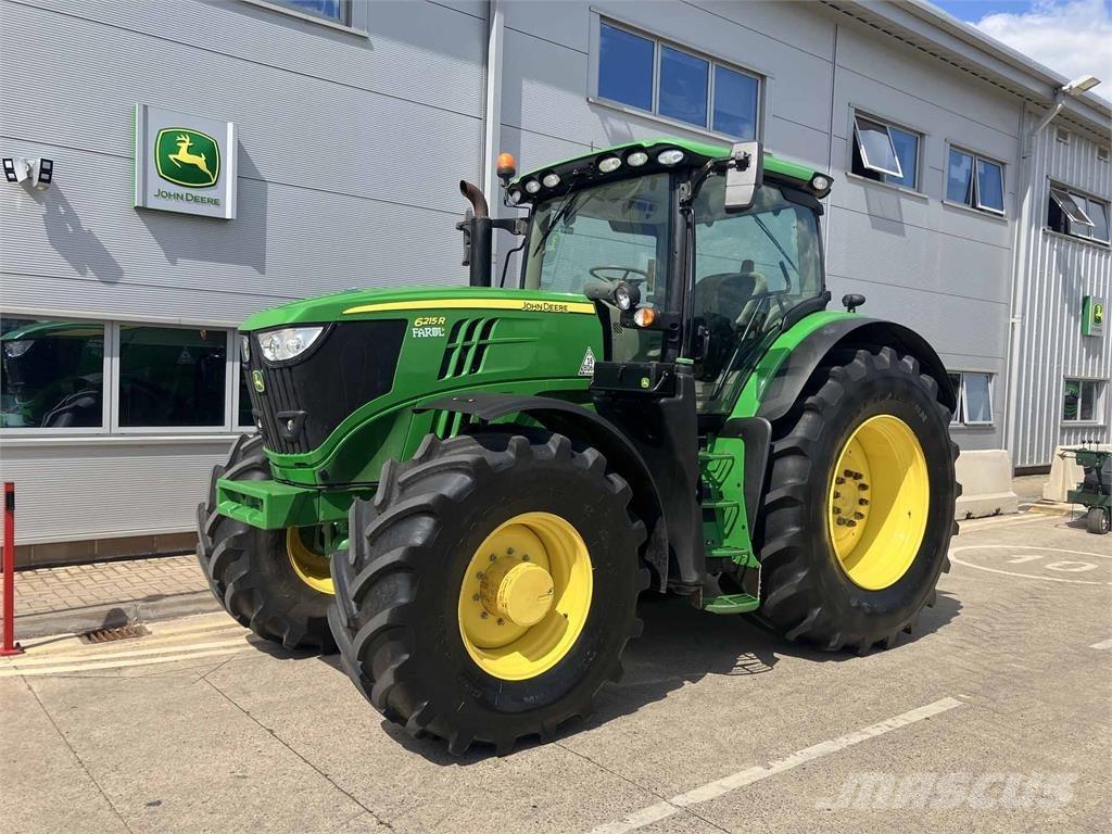 John Deere 6215R Tractoare