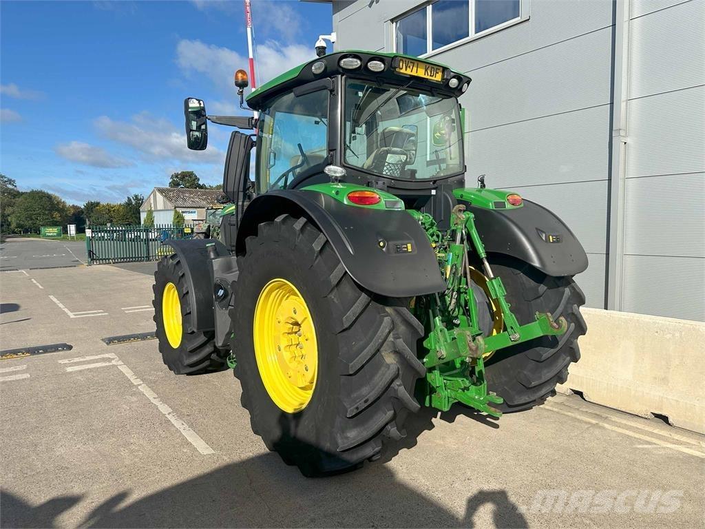 John Deere 6250R Tractoare