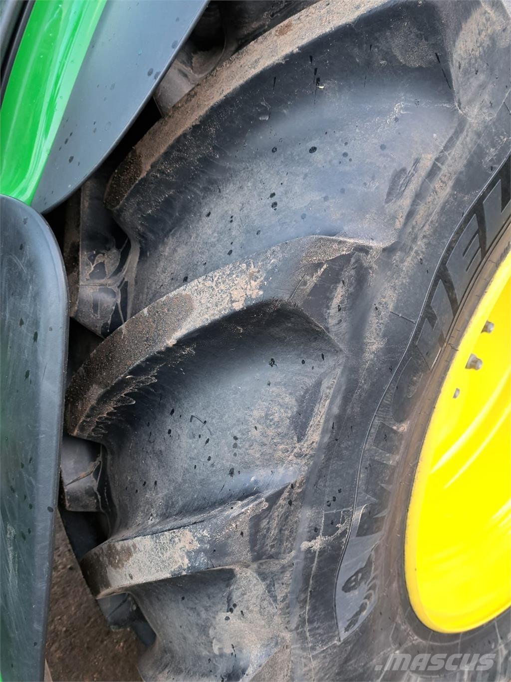 John Deere 6R 155 Tractoare