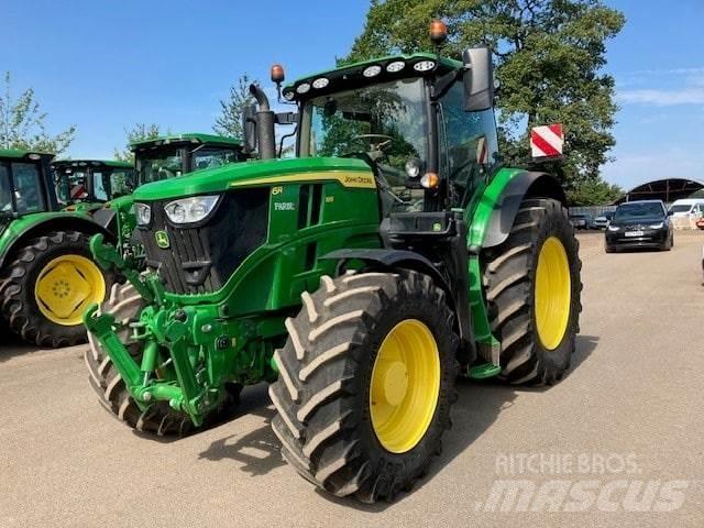 John Deere 6R 195 Tractoare
