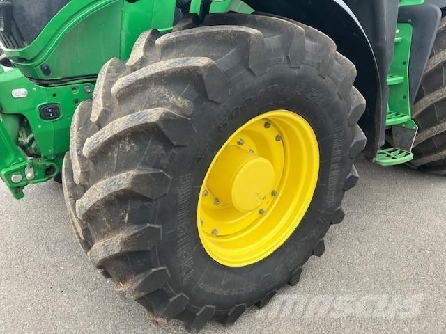 John Deere 6R 195 Tractoare