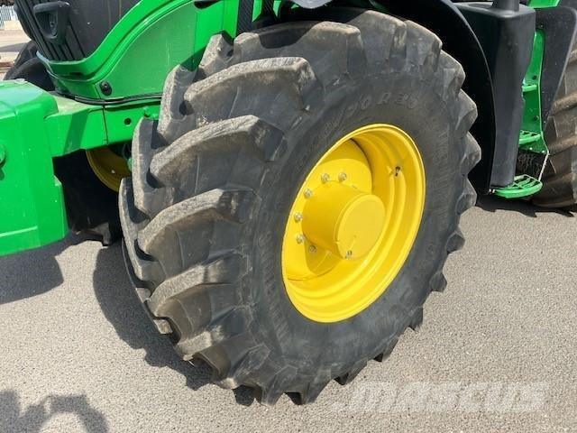 John Deere 6R 250 Tractoare