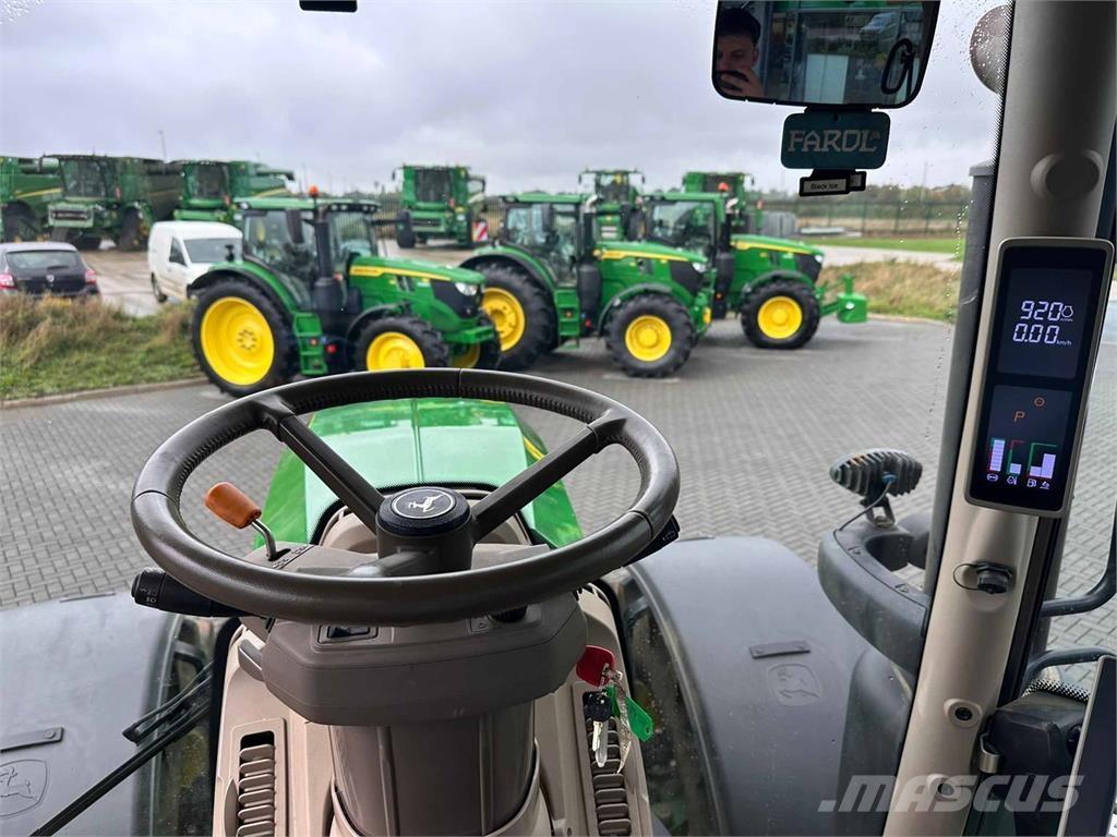 John Deere 6R 250 Tractoare