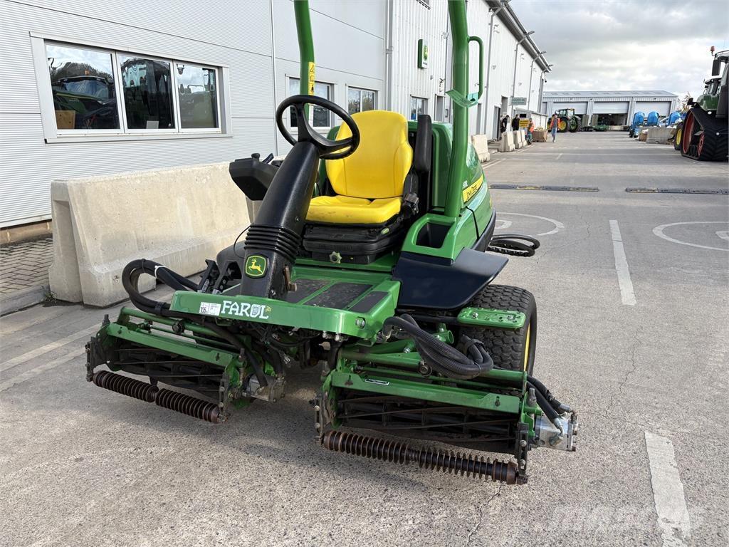 John Deere 7200A Masini de tuns