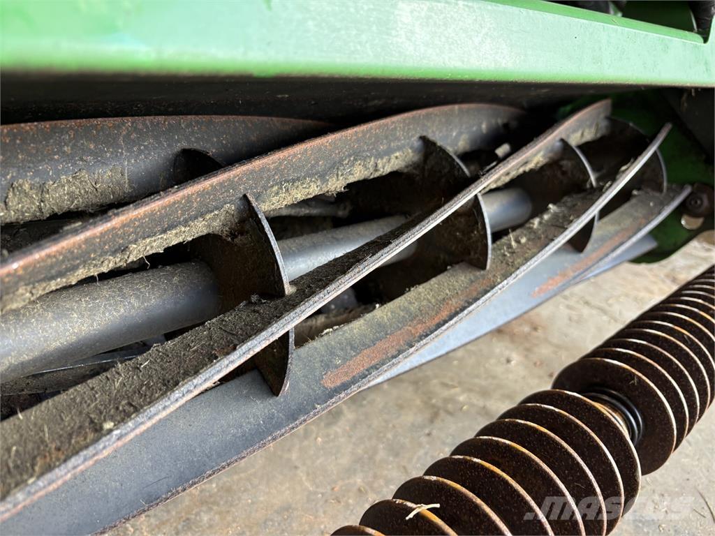 John Deere 7200A Masini de tuns