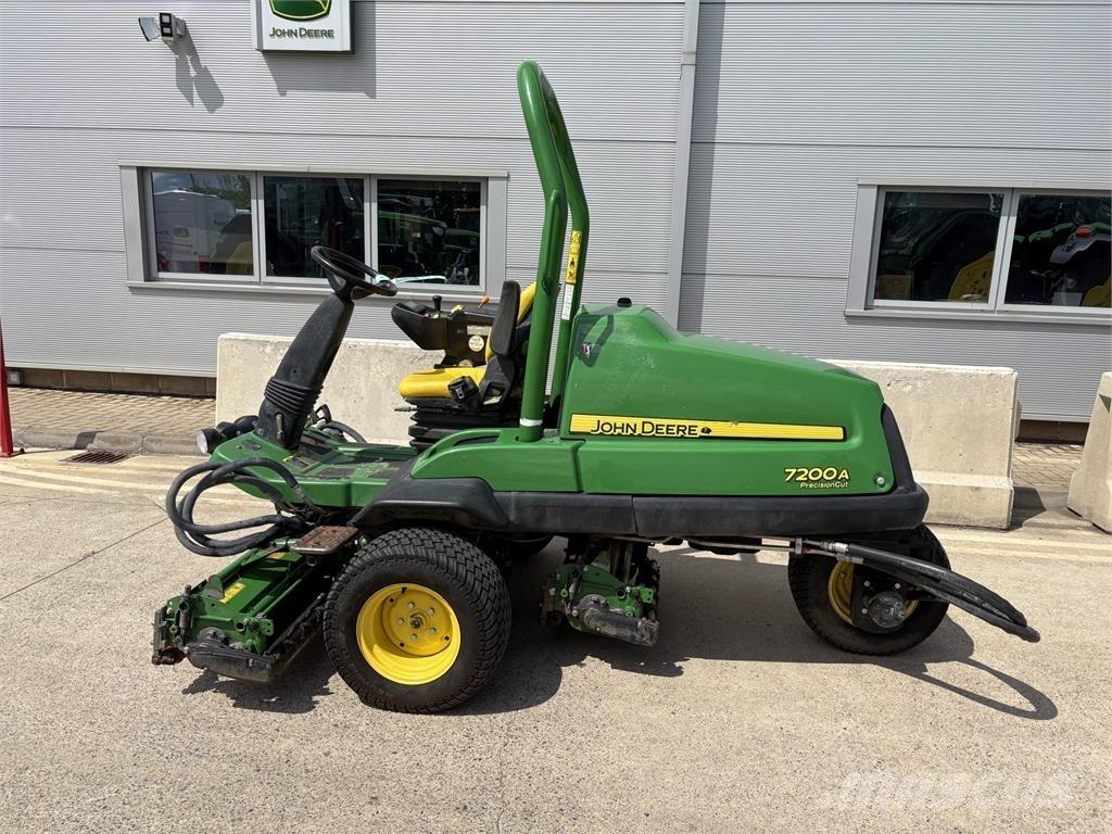 John Deere 7200A Masini de tuns