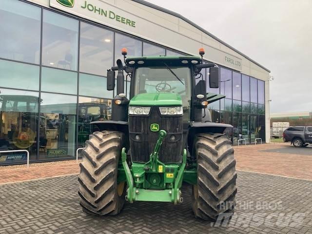 John Deere 7310R Tractoare