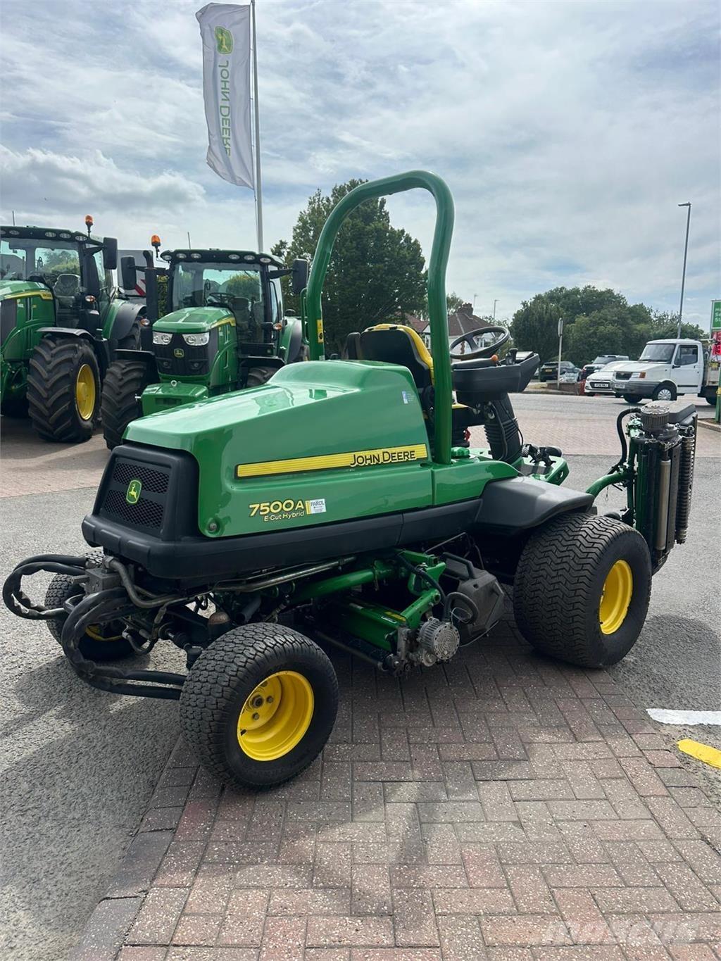John Deere 7500AE Masini de tuns