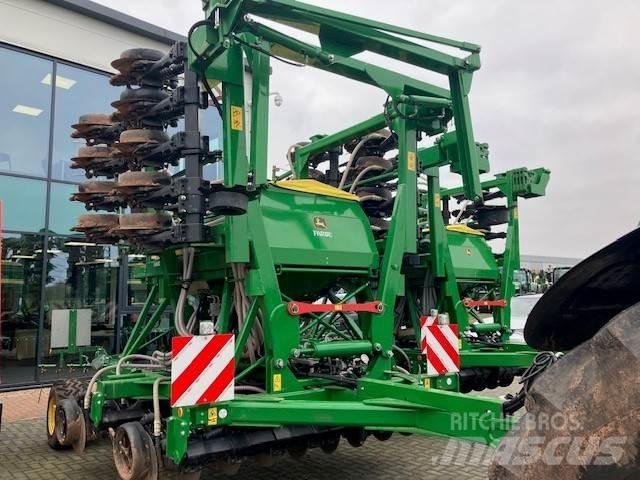 John Deere 750A Perforatoare