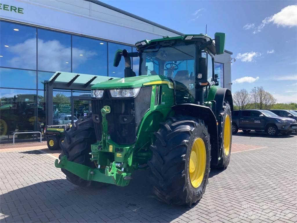 John Deere 7R 310 Tractoare