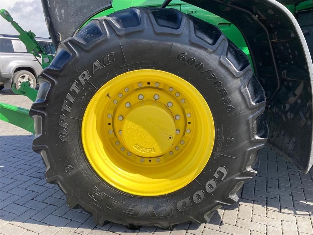 John Deere 7R 310 Tractoare