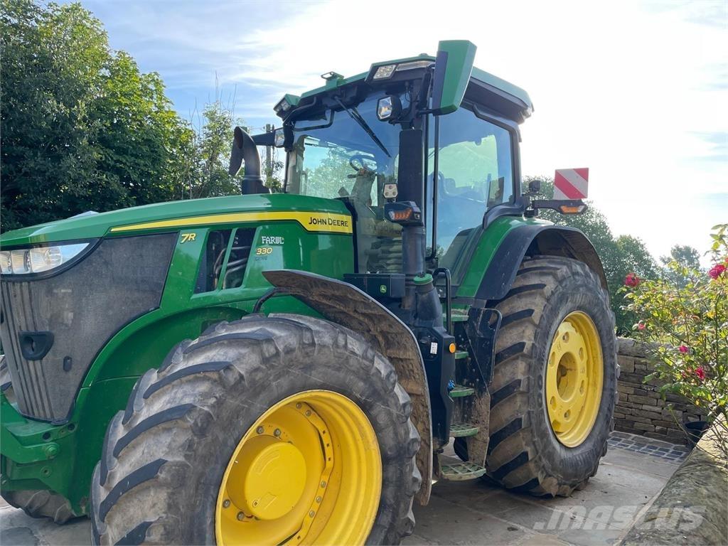 John Deere 7R 330 Tractoare