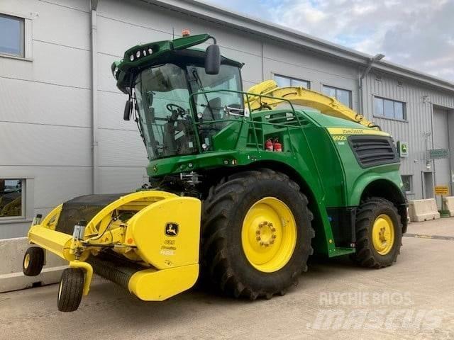 John Deere 8500i Forajere cu autopropulsare