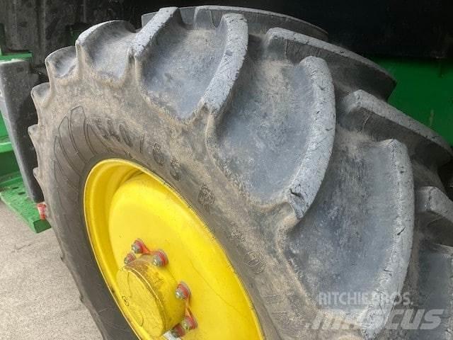 John Deere 8500i Forajere cu autopropulsare