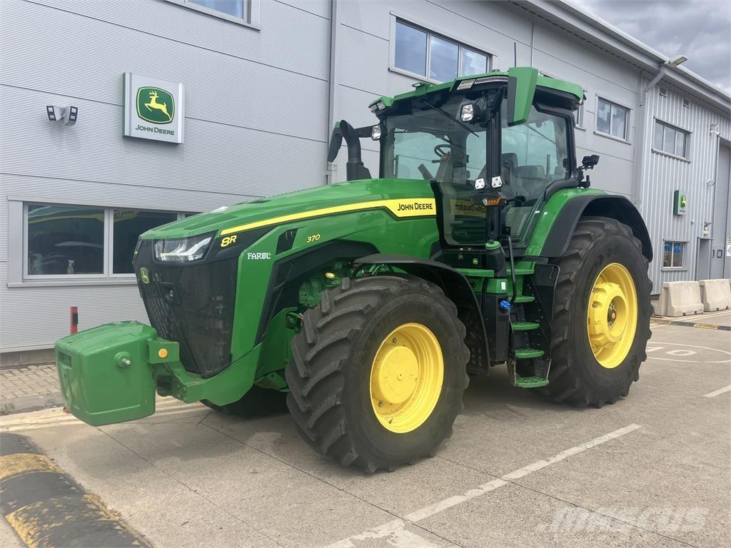 John Deere 8R 370 Tractoare