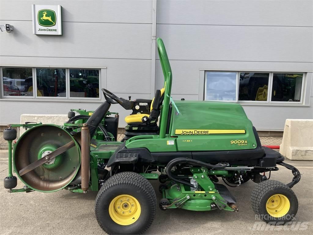 John Deere 9009A Masini de tuns