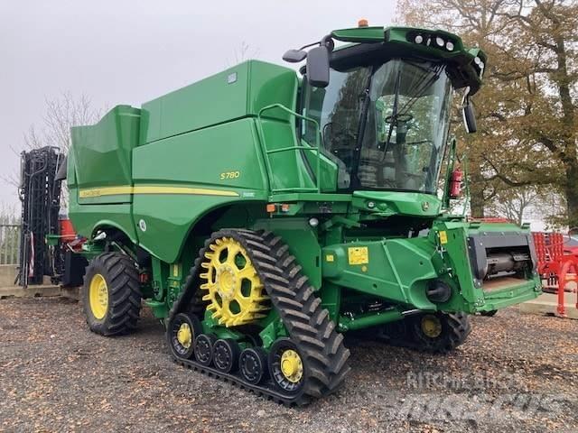 John Deere S780 Combine de secerat