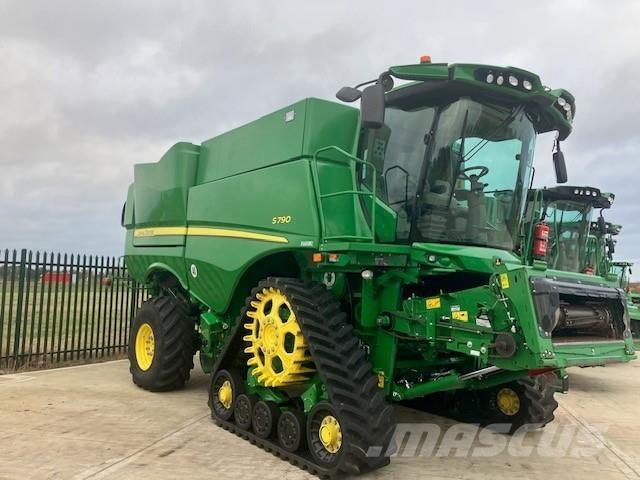 John Deere S790 Combine de secerat