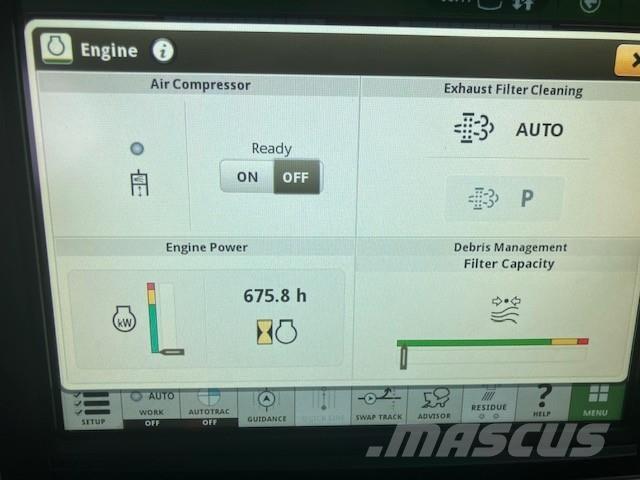 John Deere S790 Combine de secerat