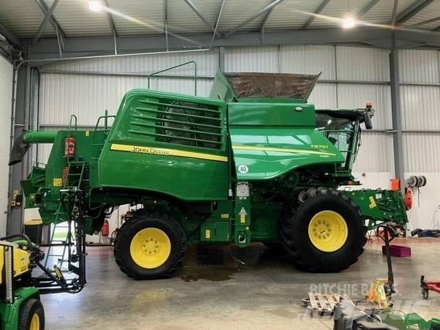 John Deere T670i Combine de secerat