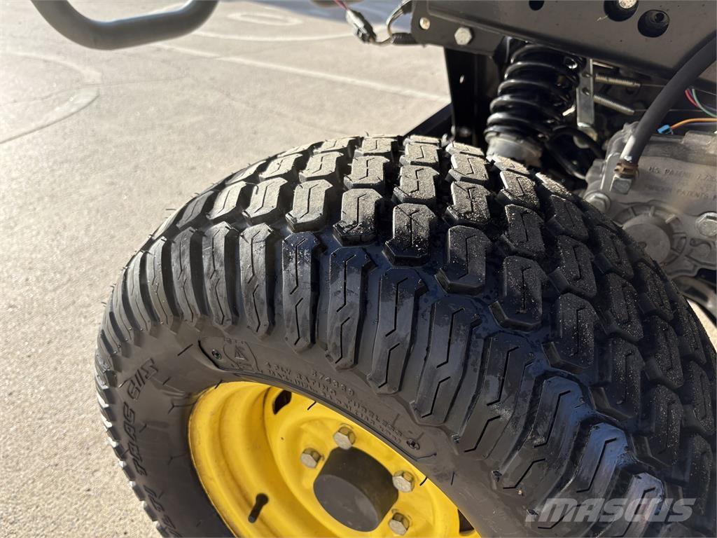 John Deere XUV855M Masini utilitare