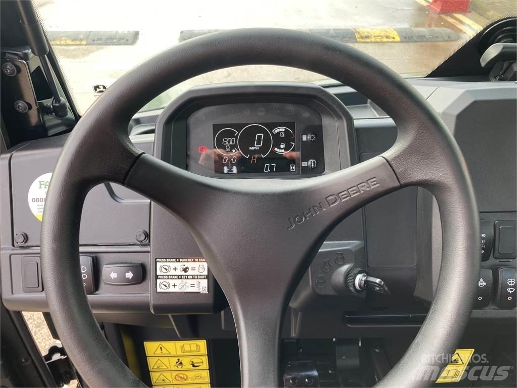 John Deere XUV875M Masini utilitare