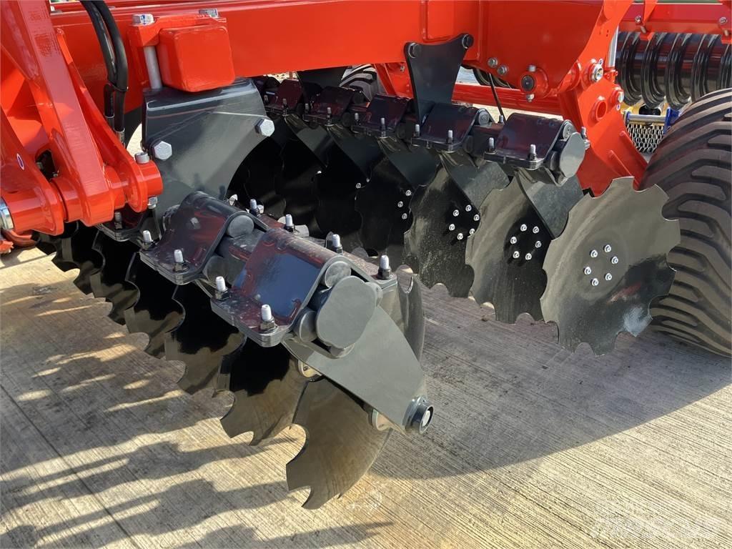Kuhn L6000 Cultivatoare